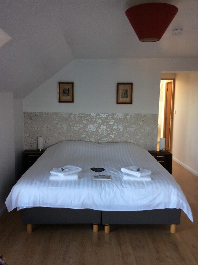דייפ Auberge Du Vieux Puits מראה חיצוני תמונה